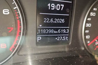 Audi Q3 2018, 118300 км, за 71686.84 CNY - фото 10