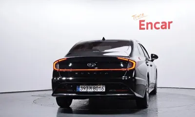 Hyundai Sonata 2021, 51179 км, за 18900000 KRW