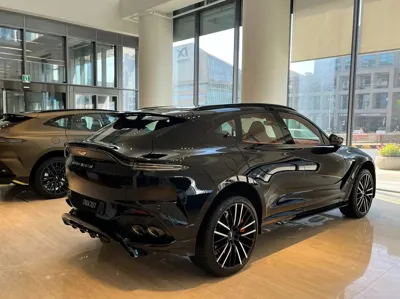 Astonmartin DBX 2025, 2300 км, за 340000000 KRW
