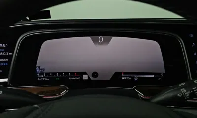 Cadillac Escalade 2021, 46949 км, за 87500000 KRW - фото 8
