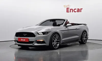 Ford Mustang · 2017 год