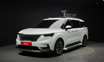 Kia Canival · 2023 год