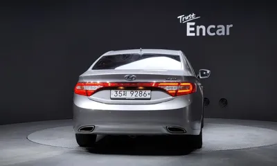 Hyundai Grandeur 2014, 61085 км, за 7900000 KRW