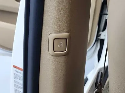 Kia Canival 2016, 131513 км, за 15500000 KRW - фото 16