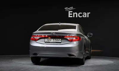 Hyundai Grandeur 2013, 143353 км, за 4290000 KRW