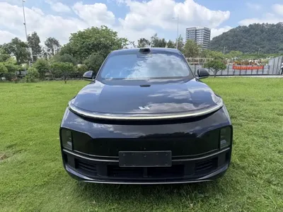 Li Auto Li L9 2023, 110000 км, за 227800 CNY