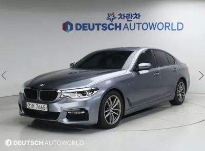 BMW 5-Series · 2017 год