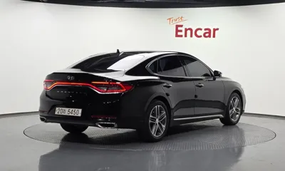 Hyundai Grandeur 2018, 150038 км, за 10800000 KRW