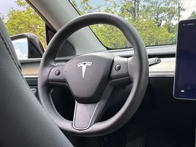 Tesla Model Y 2023, 46000 км, за 145800 CNY - фото 21