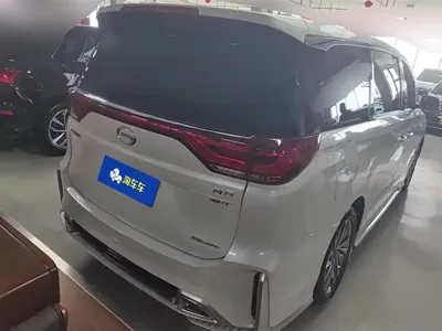 GAC Motor Trumpchi M8 2022, 60900 км, за 124700 CNY