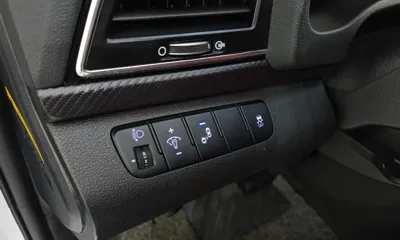 Hyundai Avante 2018, 96923 км, за 10300000 KRW - фото 29