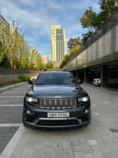Jeep Cherokee 2015, 149000 км, за 9500000 KRW