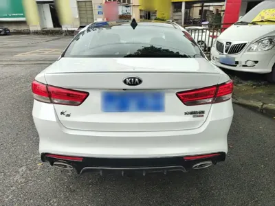 Kia K5 2016, 156800 км, за 32500 CNY - фото 6