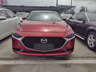 Mazda 3 Axela 2021, 50000 км, за 56000 CNY - фото 2