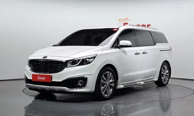Kia Canival · 2016 год