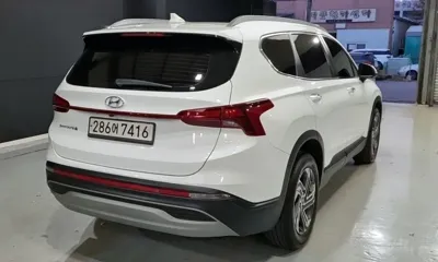 Hyundai Santafe 2023, 30678 км, за 32500000 KRW