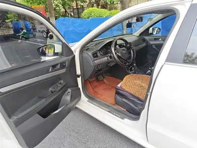Volkswagen Lavida 2016, 137900 км, за 25400 CNY - фото 17