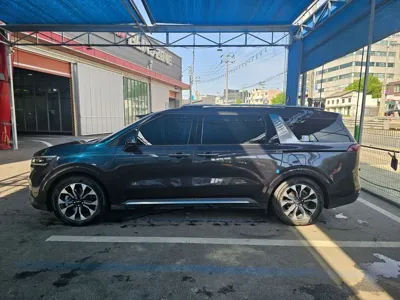 Kia Canival 2023, 54211 км, за 35940000 KRW - фото 9