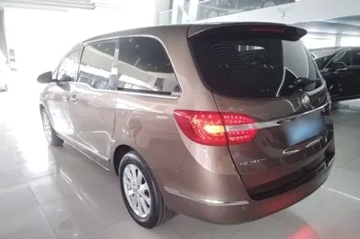 Buick GL8 2018, 89600 км, за 101887.96 CNY