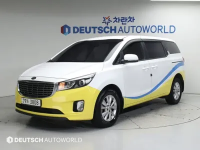 Kia Canival · 2015 год