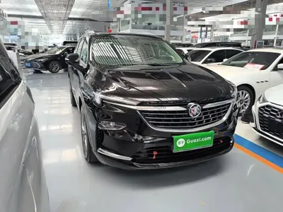 Buick Enclave 2023, 82200 км, за 127100 CNY