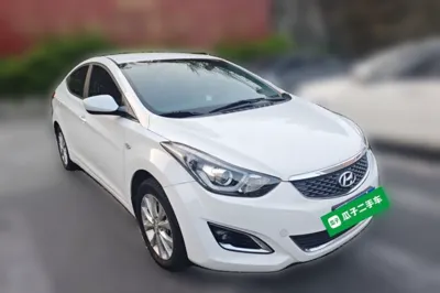 Hyundai Elantra (5th Generation 2016, 48300 км, за 41419.36 CNY - фото 3