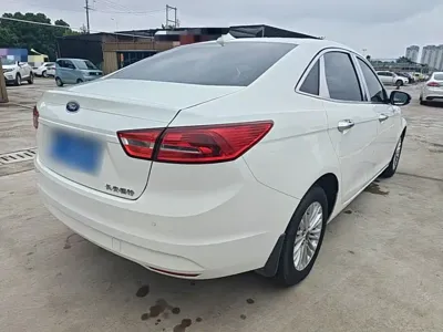 Ford Escort 2017, 124700 км, за 18000 CNY - фото 7