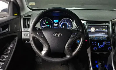 Hyundai Sonata 2012, 134196 км, за 3990000 KRW - фото 13