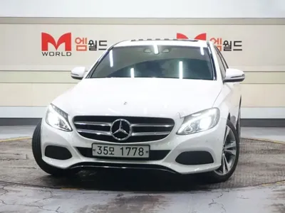 Mercedes-Benz C-Class · 2018 год