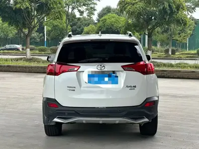 Toyota RAV4 2015, 140000 км, за 43800 CNY - фото 5
