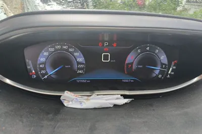 Peugeot 4008 2017, 127100 км, за 43352.63 CNY - фото 8