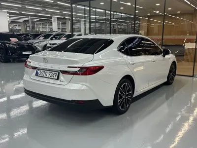 Toyota Camry 2025, 6968 км, за 43000000 KRW - фото 2