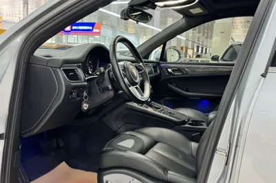 Porsche Macan 2017, 140800 км, за 129236.19 CNY - фото 16