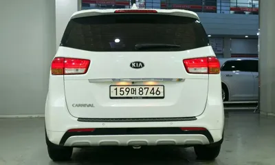 Kia Canival 2017, 155996 км, за 8800000 KRW - фото 5