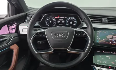 Audi e-tron 2023, 44283 км, за 61500000 KRW - фото 15