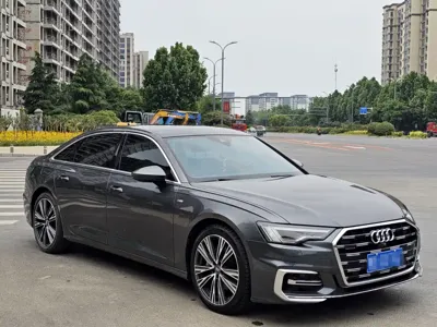 Audi A6L 2020, 100000 км, за 159800 CNY