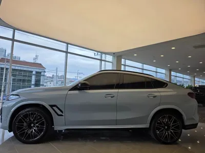 BMW X6M 2026, 5000 км, за 189500000 KRW - фото 3