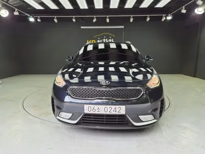 Kia Niro 2017, 163574 км, за 9500000 KRW