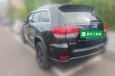 Jeep Grand Cherokee 2020, 87700 км, за 137227.93 CNY