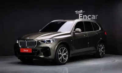 BMW X5 · 2023 год