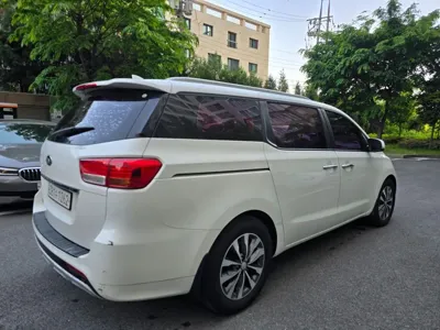 Kia Canival 2018, 170914 км, за 6500000 KRW