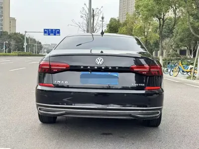 Volkswagen Passat 2020, 45000 км, за 76800 CNY - фото 5