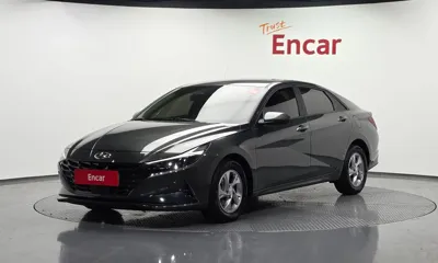 Hyundai Avante · 2022 год