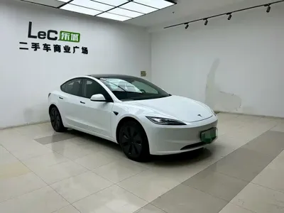 Tesla Model 3 2025, 6000 км, за 172000 CNY - фото 5