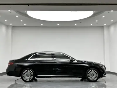 Mercedes-Benz E-Class 2021, 47000 км, за 251000 CNY