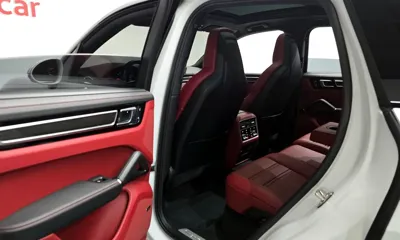 Porsche Cayenne 2022, 48732 км, за 92000000 KRW - фото 26