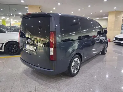 Hyundai Staria 2022, 79866 км, за 24000000 KRW - фото 3