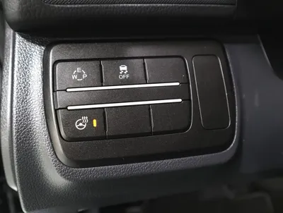 KG_Mobility_Ssangyong TIBOLI 2017, 26711 км, за 8900000 KRW - фото 17