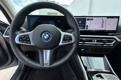 BMW i3 2024, 26800 км, за 160289.32 CNY - фото 9