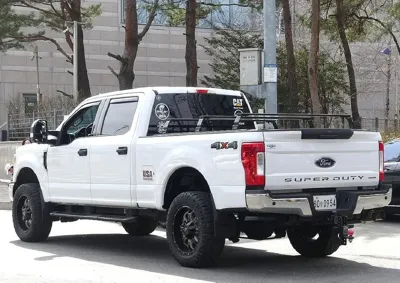 Ford F350 2017, 64000 км, за 58000000 KRW